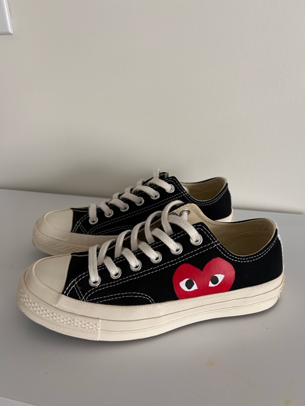 Comme Des Garcons PLAY
x Converse Unisex Chuck Taylor Lace Up Sneakers